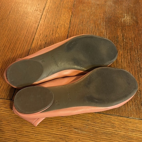 Vionic Alexa Flat Shoes Size 10 - Picture 8 of 9